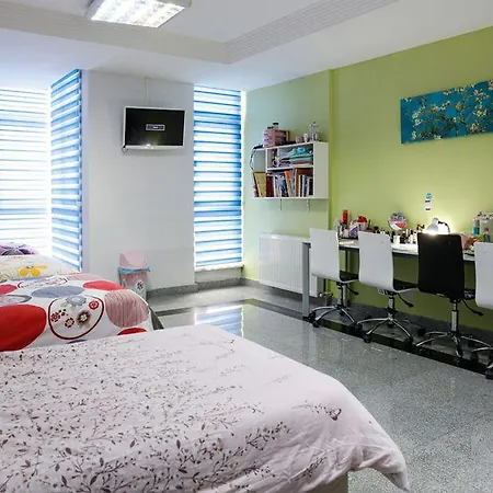 호텔 Campucity Kiz Ogrenci Yurdu Kadikoy