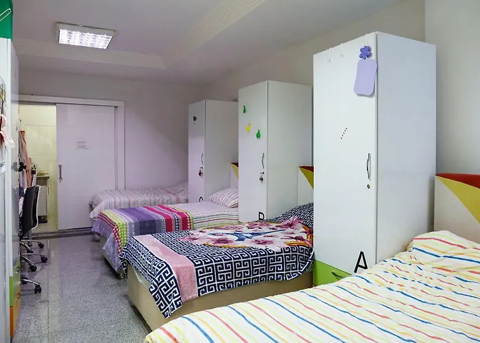 Campucity Kiz Ogrenci Yurdu Kadikoy Szálloda
